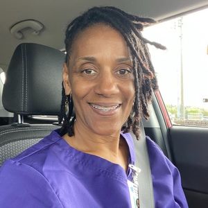 Meet your Posher, Jacqueline